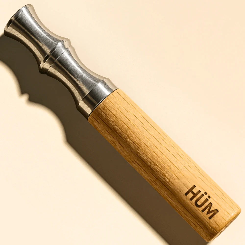 The HÜM Stick