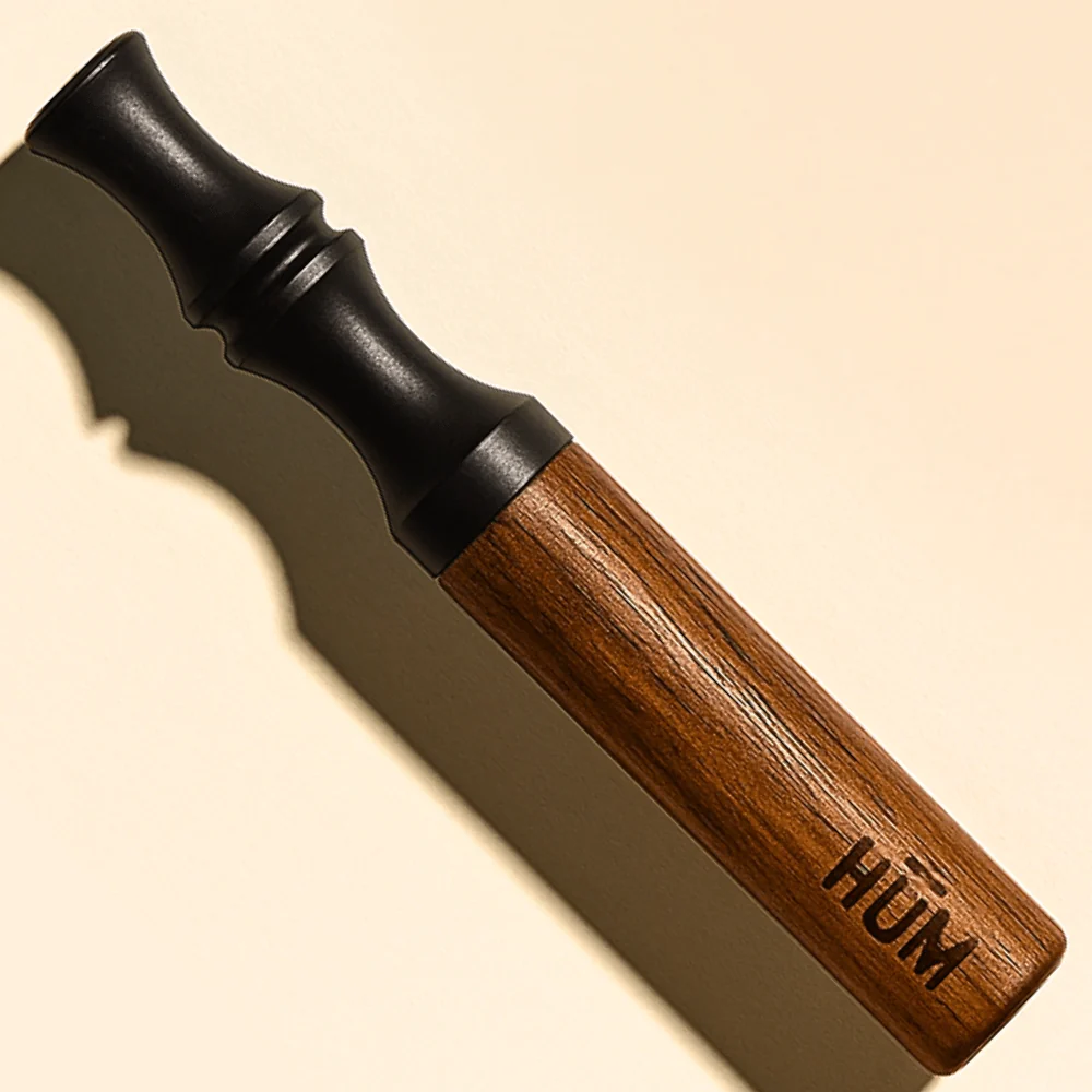 The HÜM Stick
